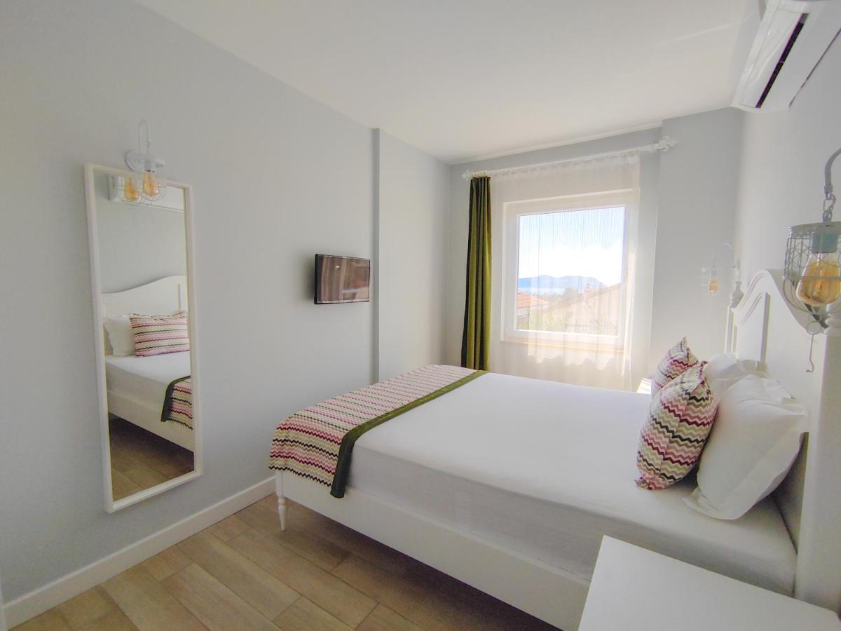 Mavi Kiyi Suites Kaş Ngoại thất bức ảnh